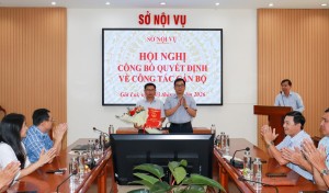 BỔ NHIỆM TRƯỞNG PHÒNG CÔNG CHỨC, VIÊN CHỨC.