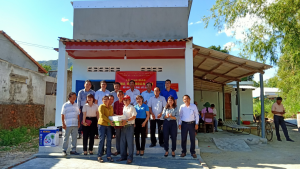 Lễ bàn giao nhà của Khối thi đua Mặt trận và các Đoàn thể chính trị xã hội tỉnh cho hộ gia đình ông Võ Sơn, xã Cát Hưng, huyện Phù Cát, tỉnh Bình Định