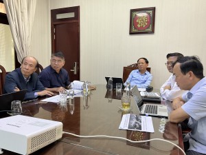 Quang cảnh buổi làm việc