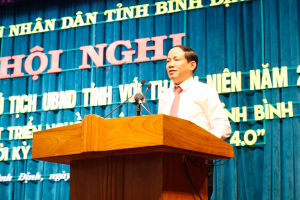 Đồng chí Phạm Anh Tuấn, Chủ tịch Ủy ban nhân dân tỉnh phát biểu khai mạc Hội nghị đối thoại