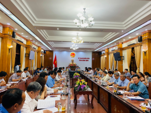 Quang cảnh cuộc họp bàn giải pháp nâng cao các chỉ số.