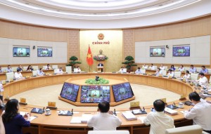 Nghị quyết về các nhiệm vụ, giải pháp tháo gỡ khó khăn cho sản xuất kinh doanh, tiếp tục đẩy mạnh cải cách thủ tục hành chính, siết chặt kỷ luật, kỷ cương.