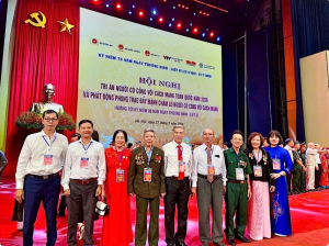 Đoàn đại biểu người có công tiêu biểu tỉnh Gia Lai dự hội nghị tri ân người có công với cách mạng toàn quốc năm 2026. Ảnh: ĐVCC