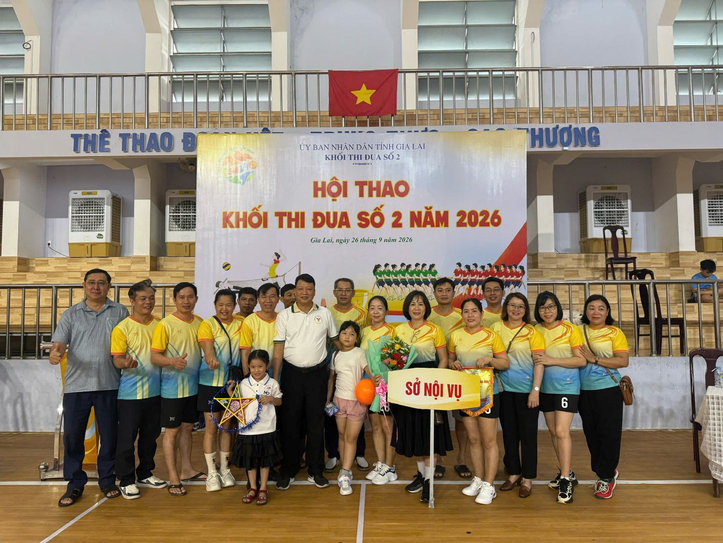 Sở Nội vụ đạt giải nhất môn bóng chuyền hơi nam - nữ kết hợp tại Hội thao khối thi đua số 2 năm 2026