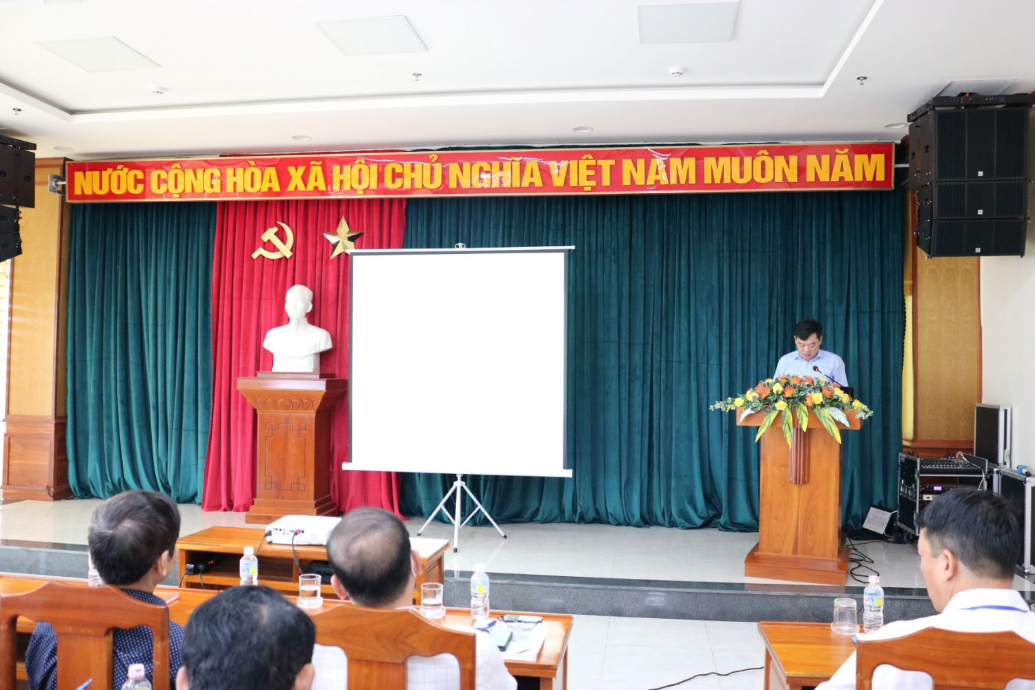 Hội nghị triển khai học tập, quán triệt và thực hiện chuyên đề Học tập và làm theo tư tưởng, đạo đức, phong cách Hồ Chí Minh năm 2022.