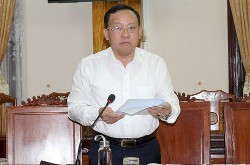 Đồng chí Đỗ Ngọc Toàn, Phó Vụ trưởng Vụ Pháp chế, Thanh tra, Trưởng đoàn Thanh tra công bố Quyết định thanh tra