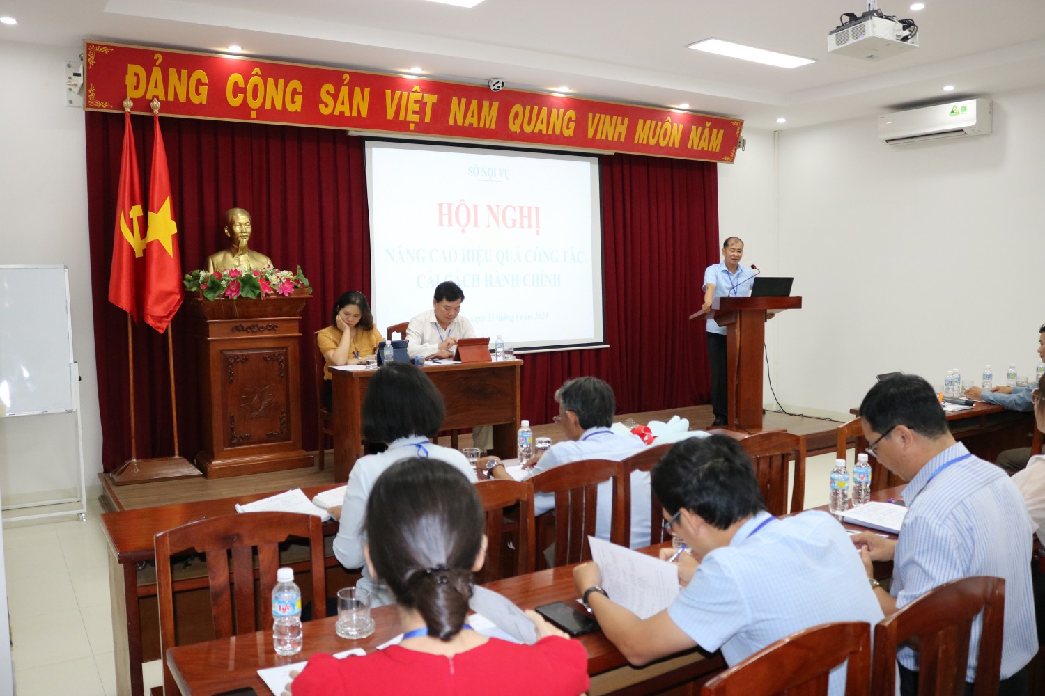 Sở Nội vụ tổ chức Hội nghị nâng cao hiệu quả công tác cải cách hành chính.