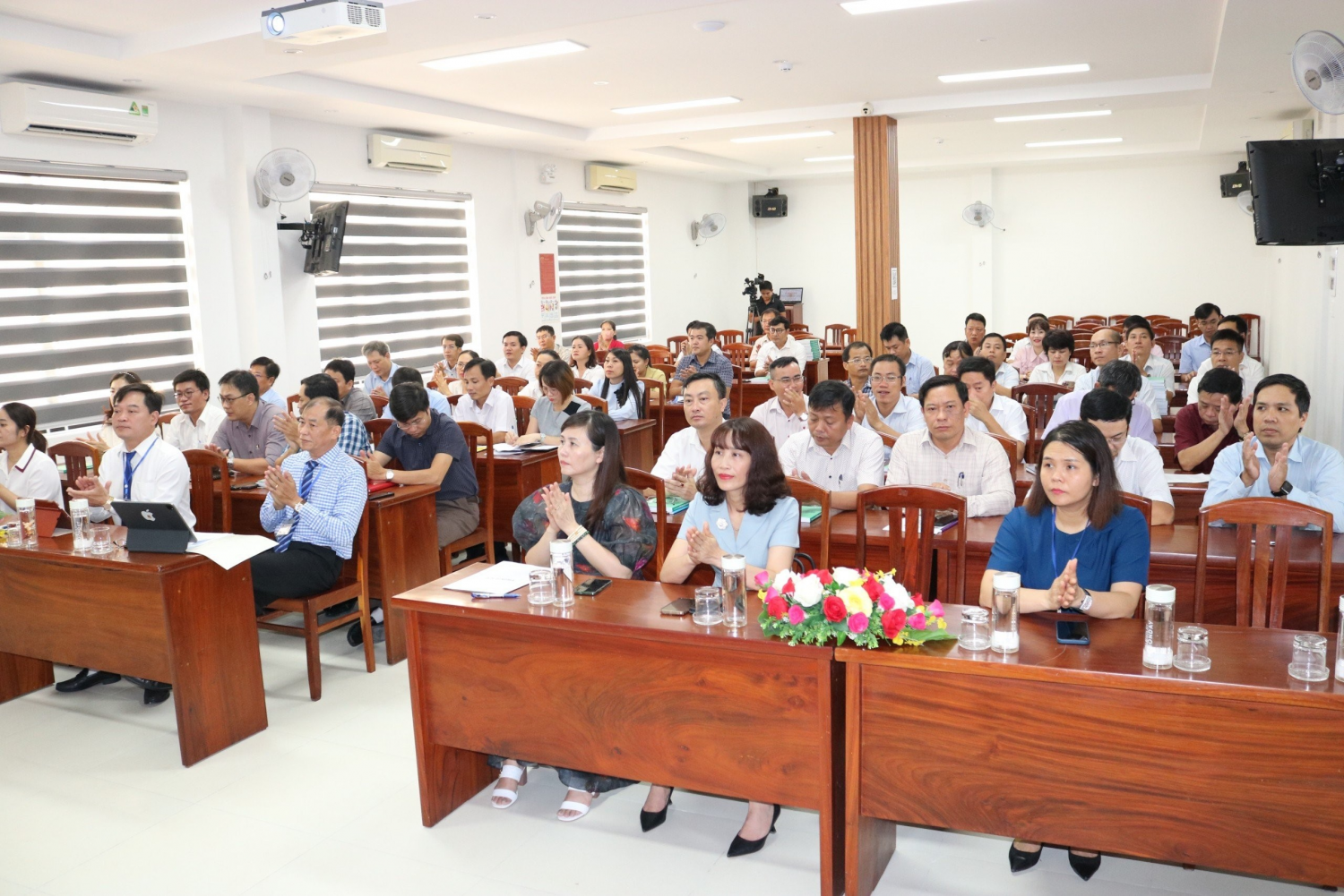 Đại biểu và học viên tham dự Lễ khai giảng