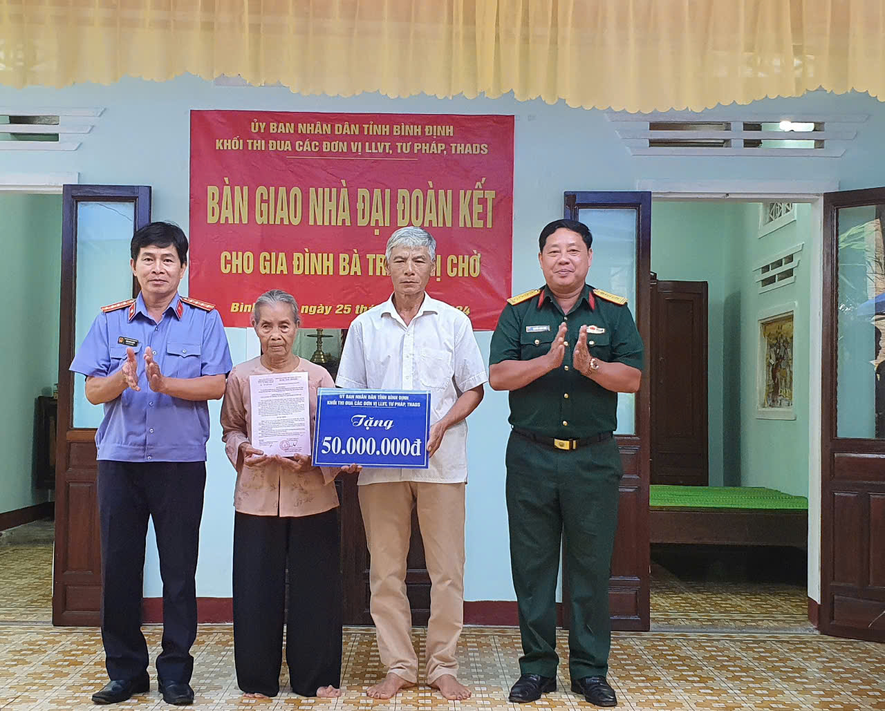 Hướng dẫn tổng kết và khen thưởng tổng kết Phong trào thi đua “Vì người nghèo - Không để ai bị bỏ lại phía sau” giai đoạn 2021 - 2025