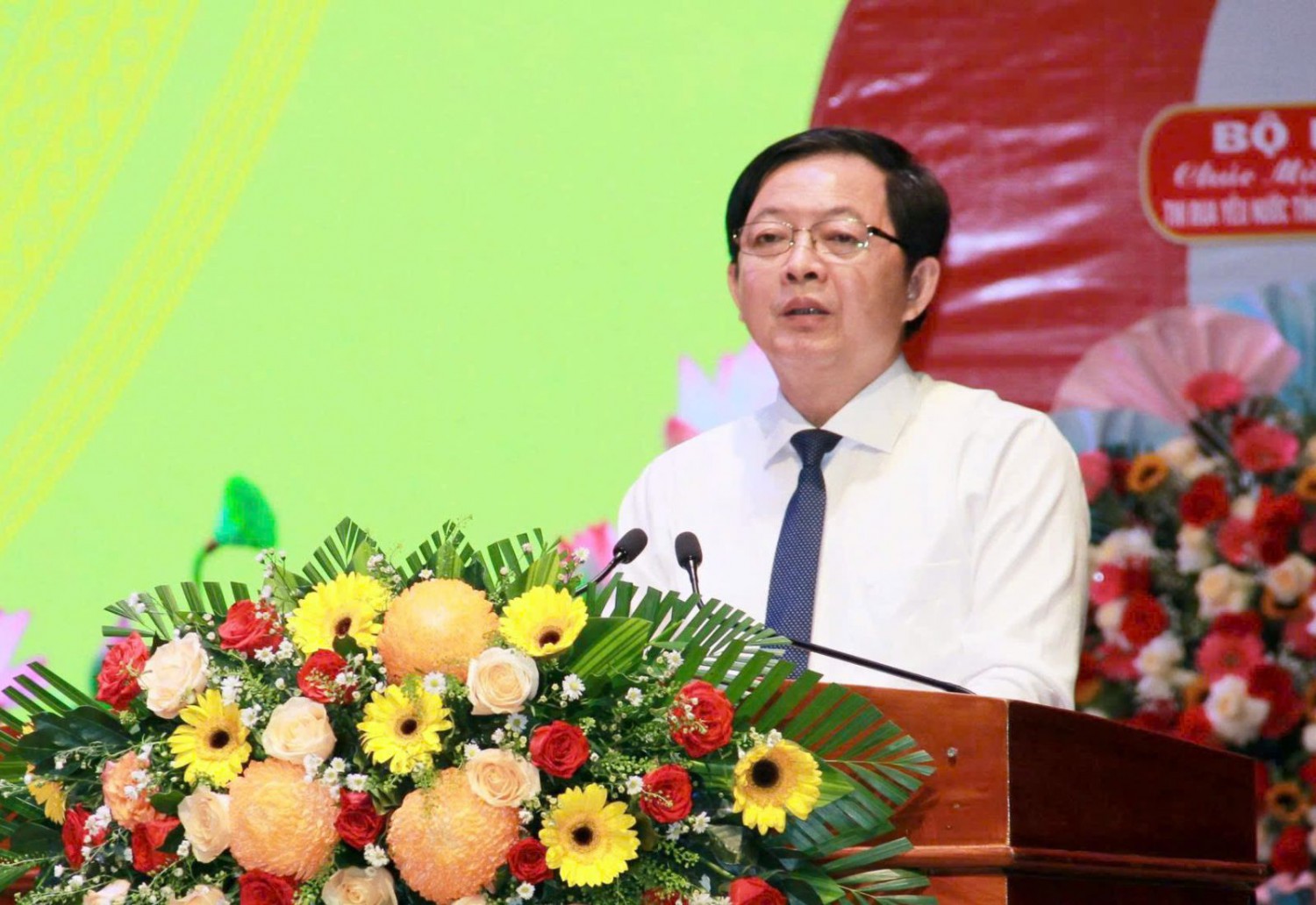 Bí thư Tỉnh ủy Hồ Quốc Dũng phát biểu chỉ đạo đại hội.